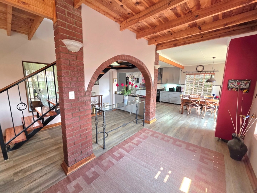 4 Bedroom Property for Sale in La Provance Free State